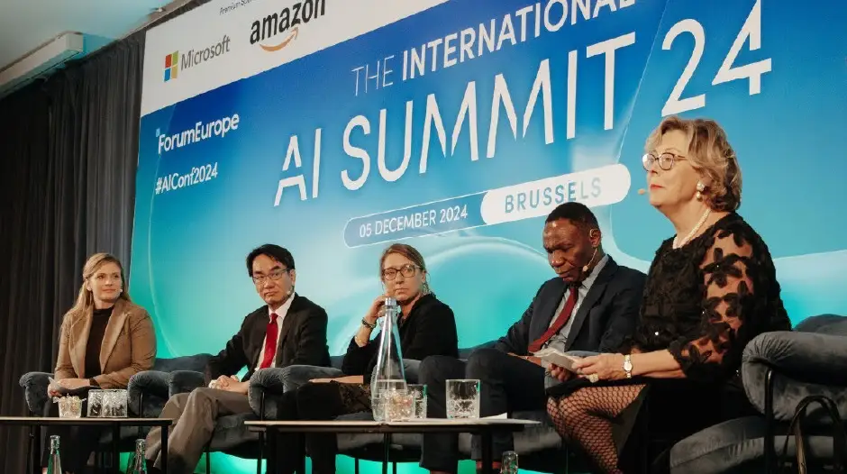 Deputy Minister Yi-Jing Lin Attend the International Artificial Intelligence Summit and Join the Discussion for the Development of AI